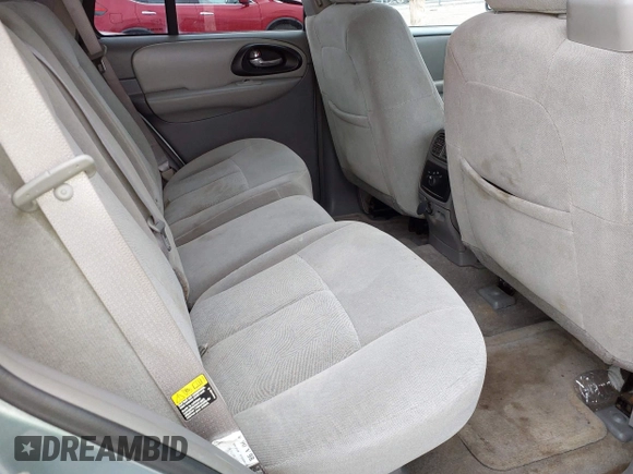 2006 Chevrolet TrailBlazer with VIN 1GNDT13S862319128, listed as a IAAI auction lot 41919453 with 182,628 mi miles and . Bid and sale history available at DreamBid. Image 8.
