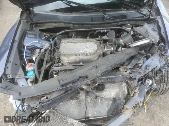2012 Honda Crosstour EX-L z VIN 5J6TF2H54CL005738, wystawiony jako Copart lot #56639925 z przebiegiem 177 763 mil mil oraz Szkoda całkowita • Salvage title. Historia ofert i sprzedaży dostępna na DreamBid. Obrazek 12.