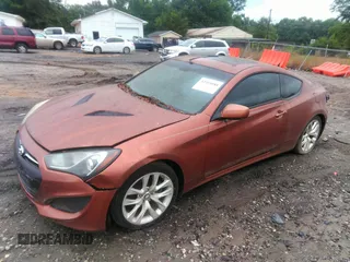 2013 Hyundai Genesis Coupe Premium z VIN KMHHT6KD5DU090317, wystawiony jako IAAI lot #42353888 z przebiegiem 156 637 mil mil oraz . Historia ofert i sprzedaży dostępna na DreamBid. Obrazek 2.