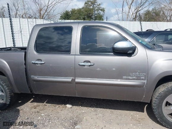2011 GMC Sierra 1500 SLE with VIN 3GTP1VE06BG260158, listed as a IAAI auction lot 41627265 with 127,895 mi miles. Bid and sale history available at carsss.com. Image 13.
