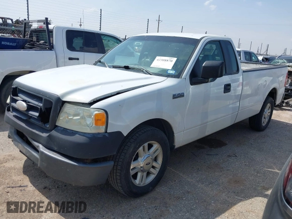 2008 Ford F-150 XL z VIN 1FTRF12228KC52794, wystawiony jako IAAI lot #42308870 z przebiegiem 240 057 mil mil oraz . Historia ofert i sprzedaży dostępna na DreamBid. Obrazek 2.