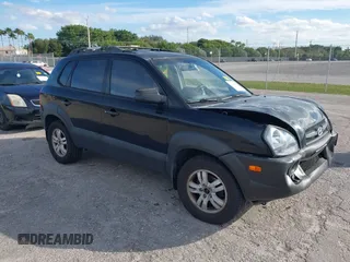 2007 Hyundai Tucson SE with VIN KM8JN12DX7U573823, listed as a IAAI auction lot 41238550 with 79,641 mi miles. Bid and sale history available at carsss.com. Image 1.