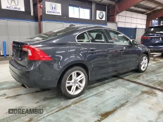 2015 Volvo S60 T5 Premier with VIN YV1612TB3F2315107, listed as a Copart auction lot 42019395 with 119,846 mi miles and Clean Title. Bid and sale history available at carsss.com. Image 3.