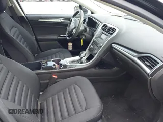 2015 Ford Fusion SE Hybrid с VIN 3FA6P0LU0FR236411, выставлен на аукционе IAAI как лот 42553364 с пробегом 150 133 миль миль и . История ставок и продаж доступна на DreamBid. Изображение 5.