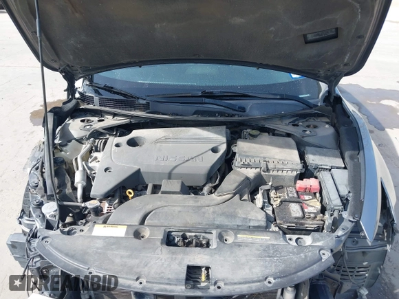 2016 Nissan Altima SV with VIN 1N4AL3AP7GC151991, listed as a IAAI auction lot 41859179 with 155,780 mi miles and . Bid and sale history available at DreamBid. Image 10.