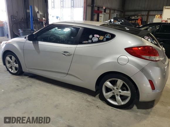 2015 Hyundai Veloster with VIN KMHTC6AD2FU244920, listed as a Copart auction lot 61326855 with 133,141 mi miles and Salvage title. Bid and sale history available at DreamBid. Image 2.