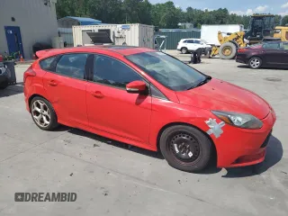 2014 Ford Focus ST with VIN 1FADP3L91EL105683, listed as a Copart auction lot 55444145 with 128,586 mi miles and Clean Title. Bid and sale history available at carsss.com. Image 4.