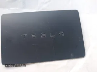 2019 Tesla Model 3 Long Range z VIN 5YJ3E1EB9KF514626, wystawiony jako IAAI lot #41067965 z przebiegiem 43 598 mil mil oraz . Historia ofert i sprzedaży dostępna na DreamBid. Obrazek 11.