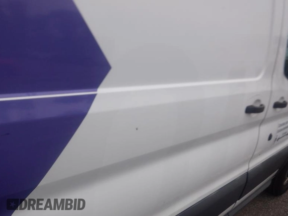 2017 Ford Transit с VIN 1FTYR1YM8HKB19243, выставлен на аукционе IAAI как лот 42807803 с пробегом 160 685 миль миль и . История ставок и продаж доступна на DreamBid. Изображение 2.