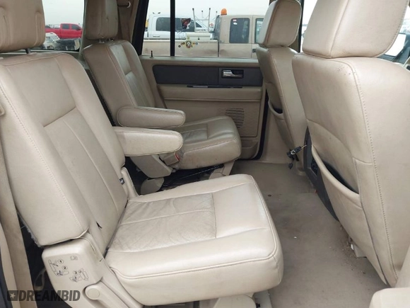 2008 Ford Expedition EL SSV with VIN 1FMFK16598LA40435, listed as a IAAI auction lot 41749274 with 169,727 mi miles. Bid and sale history available at carsss.com. Image 8.