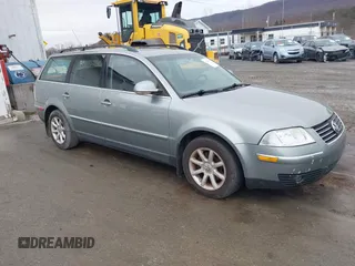 2004 Volkswagen Passat GLS z VIN WVWVD63B64E179762, wystawiony jako IAAI lot #41704463 z przebiegiem 307 000 mil mil oraz . Historia ofert i sprzedaży dostępna na DreamBid. Obrazek 1.
