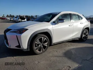 2019 Lexus UX 200 z VIN JTHY3JBH7K2004720, wystawiony jako Copart lot #55961755 z przebiegiem 62 908 mil mil oraz Szkody całkowita. Historia ofert i sprzedaży dostępna na DreamBid. Obrazek 1.