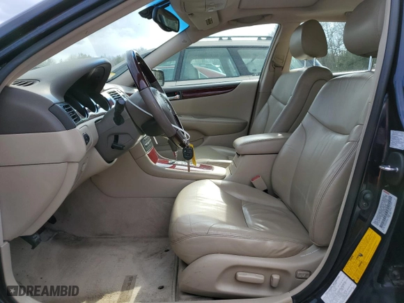 2003 Lexus ES 300 with VIN JTHBF30G330094724, listed as a Copart auction lot 52390815 with 63,471 mi miles and Clean Title. Bid and sale history available at carsss.com. Image 7.