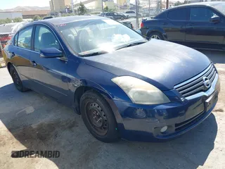 2009 Nissan Altima SL with VIN 1N4AL21E29N410712, listed as a IAAI auction lot 42229426 with 207,320 mi miles and . Bid and sale history available at DreamBid. Image 1.