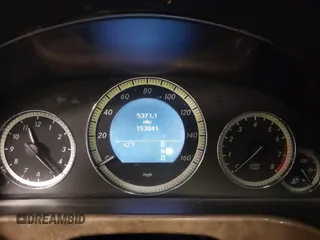 2011 Mercedes-Benz E 550 Luxury with VIN WDDHF9AB6BA338317, listed as a IAAI auction lot 41370286 with 153,041 mi miles and . Bid and sale history available at DreamBid. Image 7.