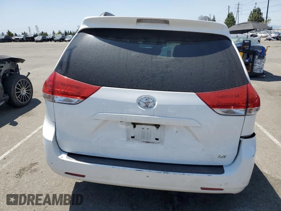 2014 Toyota Sienna LE AAS with VIN 5TDKK3DC8ES442280, listed as a Copart auction lot 59374985 with 207,563 mi miles and Salvage title. Bid and sale history available at DreamBid. Image 6.
