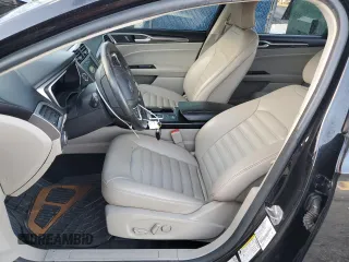 2019 Ford Fusion Hybrid SEL with VIN 3FA6P0MU7KR260813, listed as a Copart auction lot 73311492 with 70,783 mi miles. Bid and sale history available at carsss.com. Image 7.