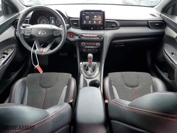 2020 Hyundai Veloster 2.0 with VIN KMHTG6AF7LU030068, listed as a Copart auction lot 49342693 with 15,584 mi miles. Bid and sale history available at carsss.com. Image 8.