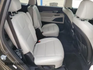 2021 Kia Telluride S with VIN 5XYP64HC1MG190099, listed as a Copart auction lot 51668005 with 60,978 mi miles and Salvage title. Bid and sale history available at DreamBid. Image 10.