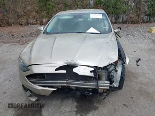 2017 Ford Fusion Hybrid SE с VIN 3FA6P0LU4HR301943, выставлен на аукционе IAAI как лот 42217709 с пробегом 102 791 миль миль и . История ставок и продаж доступна на DreamBid. Изображение 12.