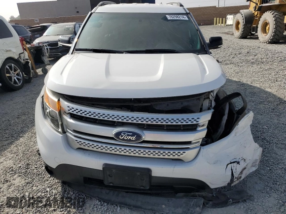 2014 Ford Explorer XLT z VIN 1FM5K7D80EGA49427, wystawiony jako Copart lot #76298214 z przebiegiem 131 132 mil mil oraz Szkoda całkowita • Salvage title. Historia ofert i sprzedaży dostępna na DreamBid. Obrazek 5.