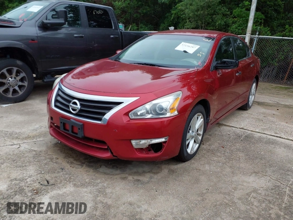 2013 Nissan Altima SV with VIN 1N4AL3AP7DN445021, listed as a IAAI auction lot 42156287 with 191,051 mi miles and . Bid and sale history available at carsss.com. Image 2.