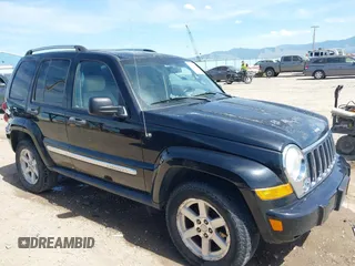 2006 Jeep Liberty Limited z VIN 1J4GL58K06W141143, wystawiony jako IAAI lot #41364213 z przebiegiem 134 507 mil mil oraz . Historia ofert i sprzedaży dostępna na DreamBid. Obrazek 1.