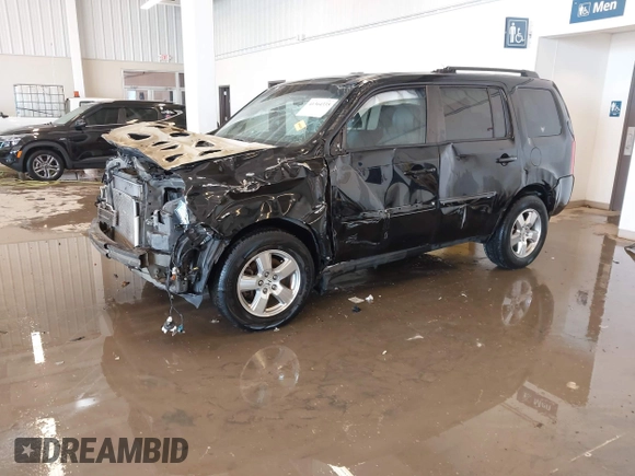 2011 Honda Pilot EX with VIN 5FNYF3H48BB055911, listed as a IAAI auction lot 41364335 with 165,445 mi miles and . Bid and sale history available at carsss.com. Image 2.