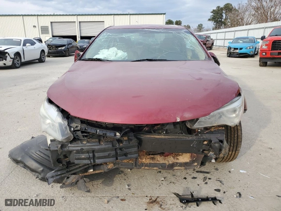 2015 Toyota Camry XLE with VIN 4T1BF1FKXFU941409, listed as a Copart auction lot 43430345 with 42,324 mi miles and Salvage Title. Bid and sale history available at carsss.com. Image 5.