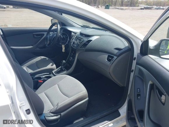 2016 Hyundai Elantra SE with VIN 5NPDH4AE4GH683961, listed as a IAAI auction lot 42048553 with 127,585 mi miles. Bid and sale history available at carsss.com. Image 5.