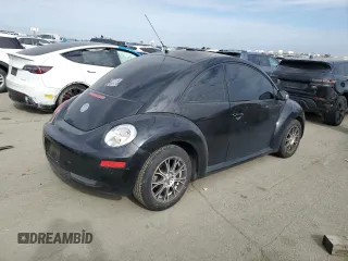 2007 Volkswagen New Beetle Coupe with VIN 3VWEG31C57M508688, listed as a Copart auction lot 44553655 with 70,569 mi miles and Clean Title. Bid and sale history available at carsss.com. Image 3.