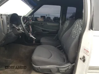 2000 GMC Sonoma SLS with VIN 1GTCS19W8Y8176036, listed as a Copart auction lot 78777564 with 159,084 mi miles and Salvage Title. Bid and sale history available at carsss.com. Image 7.