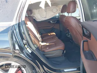 2019 Audi Q7 Prestige with VIN WA1VAAF70KD016797, listed as a IAAI auction lot 41722711 with 95,510 mi miles and . Bid and sale history available at DreamBid. Image 8.