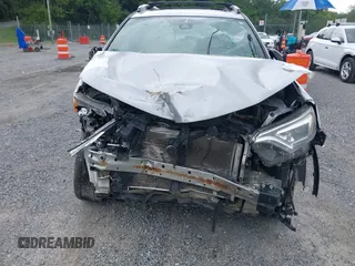 2017 Toyota RAV4 SE z VIN 2T3JFREV7HW568488, wystawiony jako IAAI lot #42492906 z przebiegiem 182 463 mil mil oraz . Historia ofert i sprzedaży dostępna na DreamBid. Obrazek 11.