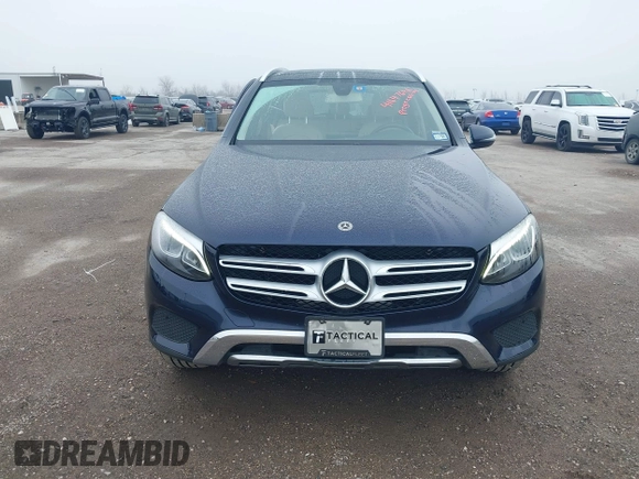 2019 Mercedes-Benz GLC with VIN WDC0G4JB6K1002622, listed as a IAAI auction lot 41647656 with 42,732 mi miles. Bid and sale history available at carsss.com. Image 13.