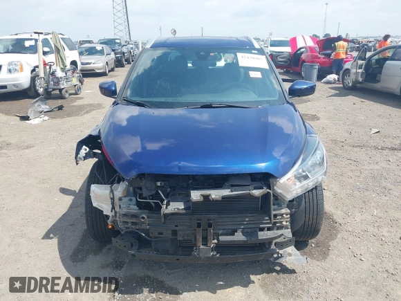 2020 Nissan Kicks SV z VIN 3N1CP5CV4LL504929, wystawiony jako IAAI lot #42420985 z przebiegiem 80 918 mil mil oraz . Historia ofert i sprzedaży dostępna na DreamBid. Obrazek 13.