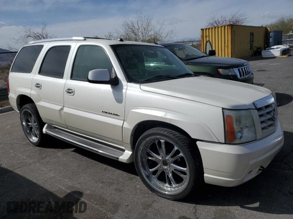 2004 Cadillac Escalade z VIN 1GYEC63T44R185526, wystawiony jako Copart lot #50969335 z przebiegiem 129 386 mil mil oraz Szkoda całkowita • Salvage title. Historia ofert i sprzedaży dostępna na DreamBid. Obrazek 4.
