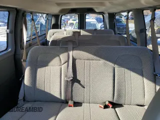 2023 Chevrolet Express Passenger LS z VIN 1GAZGNFP7P1234198, wystawiony jako Copart lot #85733764 z przebiegiem 18 464 mil mil oraz Nie do naprawy • Non repairable. Historia ofert i sprzedaży dostępna na DreamBid. Obrazek 10.