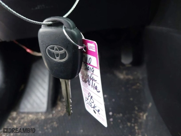 2019 Toyota Corolla L with VIN 5YFBURHEXKP907316, listed as a IAAI auction lot 41378446 with 82,424 mi miles. Bid and sale history available at carsss.com. Image 11.
