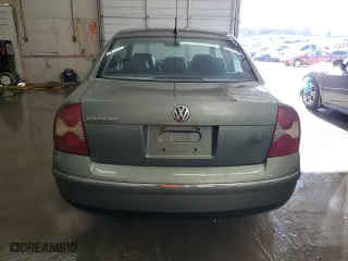 2002 Volkswagen Passat GLS with VIN WVWPD63BX2P042527, listed as a Copart auction lot 81367374 with 243,236 mi miles and Salvage Title. Bid and sale history available at carsss.com. Image 6.