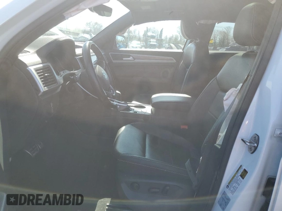 2021 Volkswagen Atlas SE with VIN 1V2PE2CA1MC237020, listed as a Copart auction lot 52083335 with 45,978 mi miles and Salvage title. Bid and sale history available at DreamBid. Image 7.