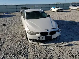 2015 BMW 3 Series 328i z VIN WBA3C1C58FP116657, wystawiony jako Copart lot #49797755 z przebiegiem Nie podano mil oraz Szkoda całkowita • Salvage title. Historia ofert i sprzedaży dostępna na DreamBid. Obrazek 11.
