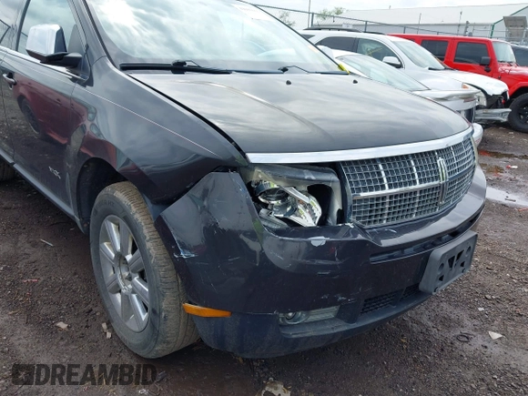 2007 Lincoln MKX with VIN 2LMDU88C07BJ16195, listed as a IAAI auction lot 42085655 with 228,615 mi miles. Bid and sale history available at carsss.com. Image 6.