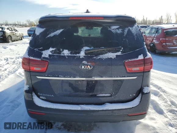 2020 Kia Sedona LX with VIN KNDMB5C11L6655704, listed as a Copart auction lot 41989095 with 88,318 mi miles and Salvage Title. Bid and sale history available at carsss.com. Image 6.