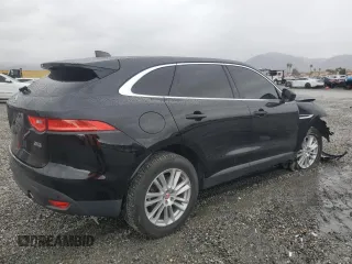 2020 Jaguar F-Pace 30t Prestige with VIN SADCK2GX5LA637538, listed as a Copart auction lot 47886115 with 74,478 mi miles and Salvage Title. Bid and sale history available at DreamBid. Image 3.