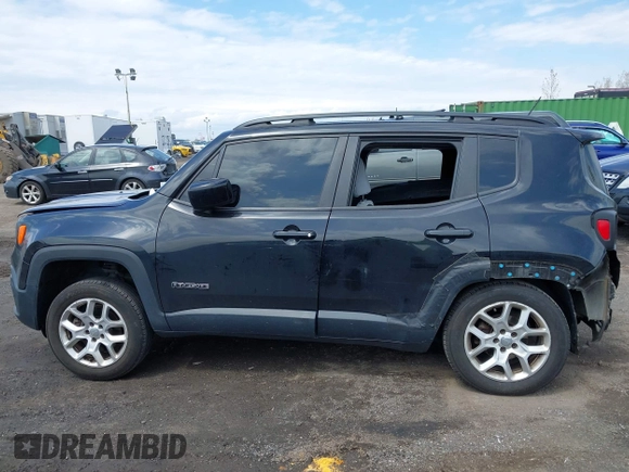 2015 Jeep Renegade Latitude with VIN ZACCJBBT0FPB73676, listed as a IAAI auction lot 42032879 with 121,953 mi miles. Bid and sale history available at carsss.com. Image 14.