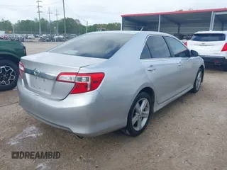 2013 Toyota Camry L with VIN 4T1BF1FK5DU250396, listed as a IAAI auction lot 41855293 with 123,379 mi miles. Bid and sale history available at carsss.com. Image 4.