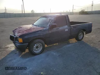 1995 Isuzu Pickup S z VIN JAACL11L1S7210899, wystawiony jako Copart lot #83460954 z przebiegiem 192 099 mil mil oraz Szkody całkowita. Historia ofert i sprzedaży dostępna na DreamBid. Obrazek 1.