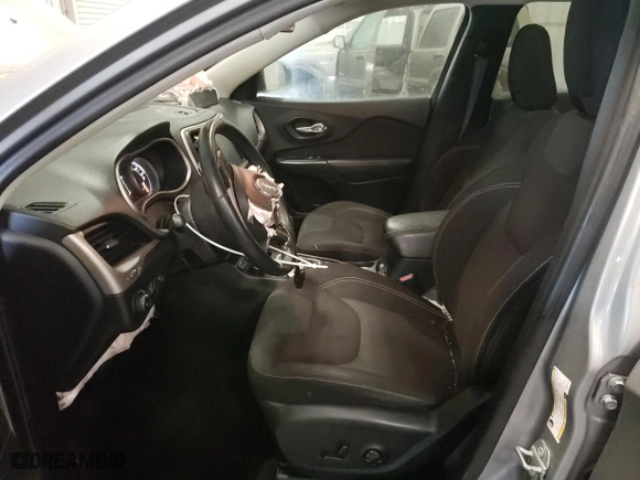 2016 Jeep Cherokee Altitude with VIN 1C4PJMCS8GW122127, listed as a Copart auction lot 42311735 with 154,047 mi miles and Salvage Title. Bid and sale history available at carsss.com. Image 7.