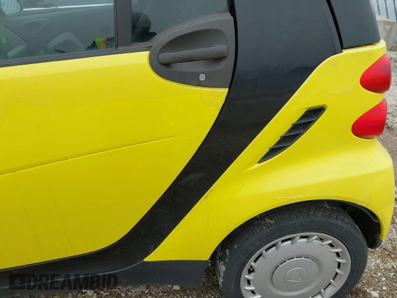 2008 Smart fortwo Pure z VIN WMEEJ31X58K163695, wystawiony jako IAAI lot #41967790 z przebiegiem 133 970 mil mil oraz . Historia ofert i sprzedaży dostępna na DreamBid. Obrazek 15.